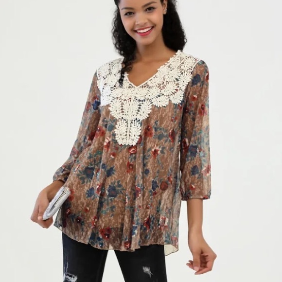 Vintage America Tops - Vintage America Blue brown floral sheer boho blouse Size medium